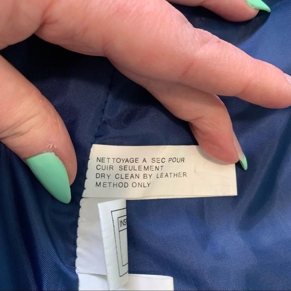 𝅺A.D.A Vintage Blue Leather Snap Button Up Unisex Dress Vest. - Picture 6 of 16